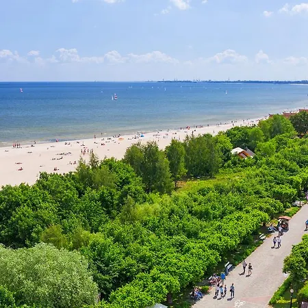 Milton By Sea Апартаменты *